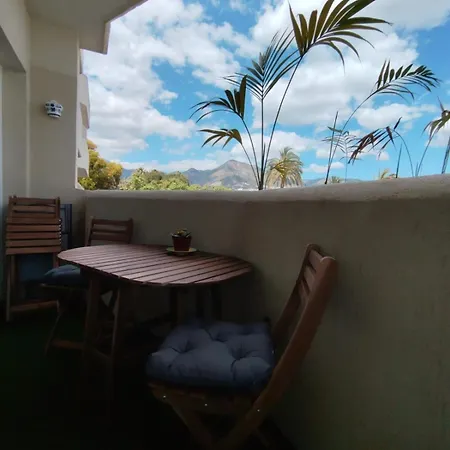 Beachfront Апартаменты *